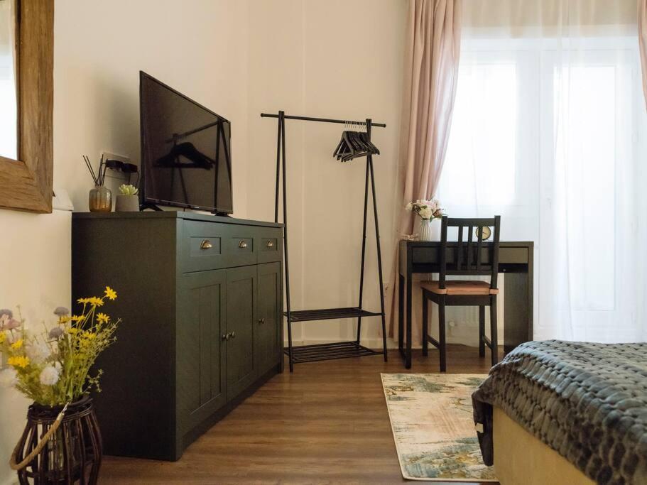 Cozy Studio Next To House Of Parliament Bucarest Exterior foto